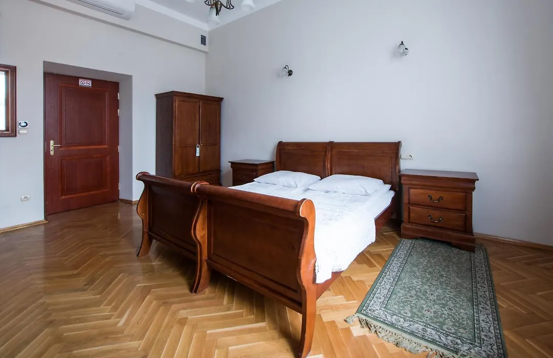 Aparthotel Basztowa-1